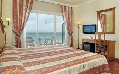 фото отеля Hotel Isabel Torremolinos