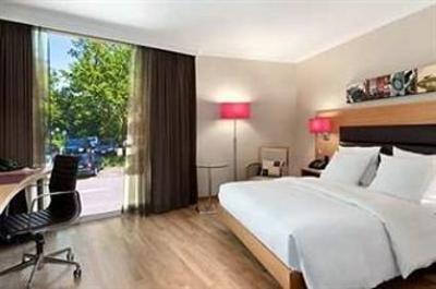 фото отеля Hilton Zurich Airport