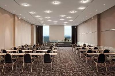 фото отеля Hilton Zurich Airport