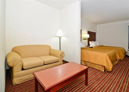 фото отеля Comfort Suites At North Point Mall