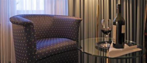 фото отеля Holiday Inn Garden Court Berlin - Kurfurstendam