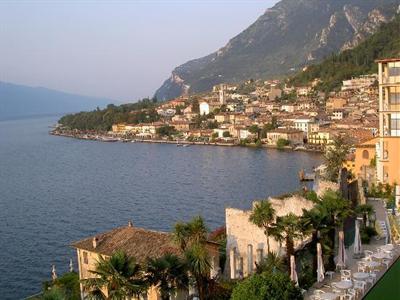 фото отеля Hotel Splendid Palace Limone sul Garda