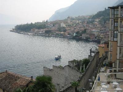 фото отеля Hotel Splendid Palace Limone sul Garda