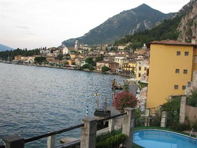 фото отеля Hotel Splendid Palace Limone sul Garda