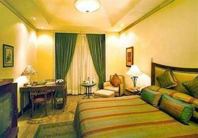 фото отеля Hotel Hindusthan International Kolkata