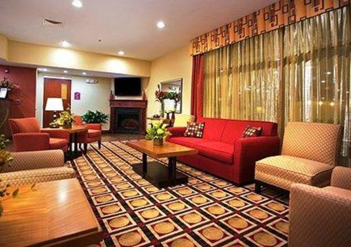 фото отеля Comfort Suites Golden Isles Gateway
