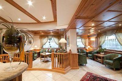 фото отеля Hotel Gianna Pinzolo