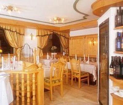 фото отеля Hotel Gianna Pinzolo