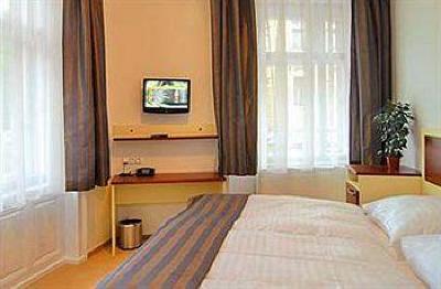 фото отеля Hotel Gloria Prague
