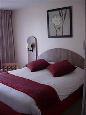 фото отеля Kyriad Hotel Compiegne