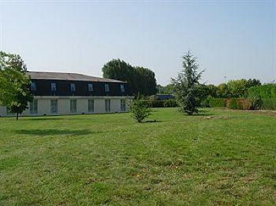 фото отеля Kyriad Hotel Compiegne