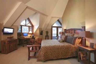 фото отеля Tahoe Mountain Resort Lodging Catamount Lodge