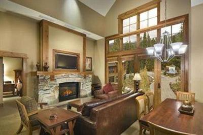 фото отеля Tahoe Mountain Resort Lodging Catamount Lodge