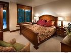 фото отеля Tahoe Mountain Resort Lodging Catamount Lodge