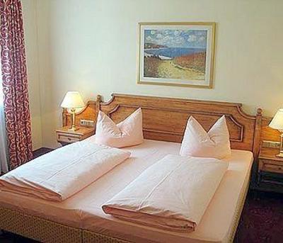 фото отеля Hotel Kurcafe Fussen