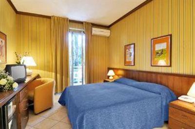 фото отеля Hotel Golfo Del Sole