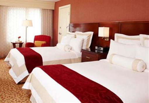 фото отеля Marriott Rochester Airport