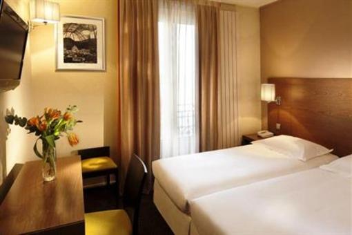 фото отеля Hotel Gabriel Issy-les-Moulineaux