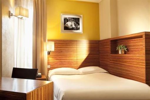 фото отеля Hotel Gabriel Issy-les-Moulineaux