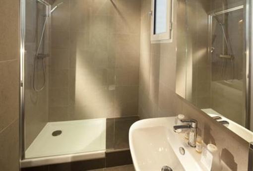 фото отеля Hotel Gabriel Issy-les-Moulineaux