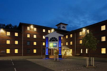 фото отеля Express by Holiday Inn Droitwich Spa