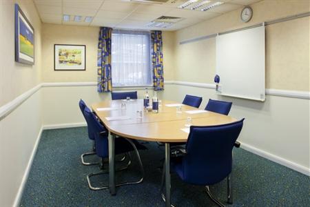 фото отеля Express by Holiday Inn Droitwich Spa