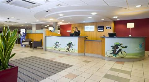 фото отеля Express by Holiday Inn Droitwich Spa
