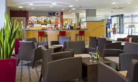 фото отеля Express by Holiday Inn Droitwich Spa