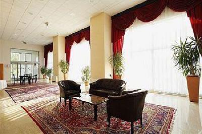фото отеля Radin Superior Hotel