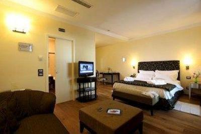 фото отеля Relais Monforte Hotel Monforte d'Alba