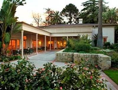 фото отеля Pacifica Suites Santa Barbara