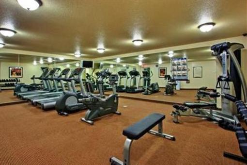 фото отеля Staybridge Suites Calgary Airport