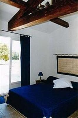 фото отеля Logis Hotel Dejeunez Sous l'Arbre Rousset