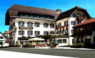 фото отеля Hotel Zur Post Ruhpolding