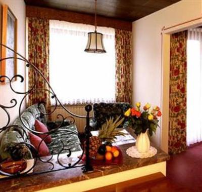 фото отеля Hotel Zur Post Ruhpolding