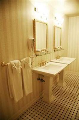 фото отеля Peery Hotel