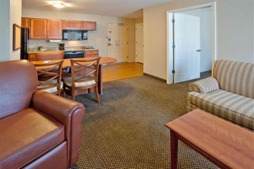 фото отеля Candlewood Suites Merrillville