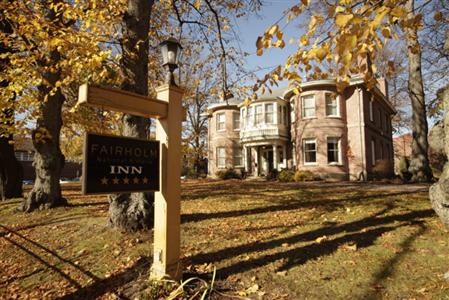 фото отеля Fairholm National Historic Inn