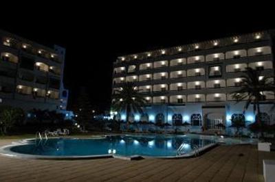 фото отеля Hotel Royal Jinene