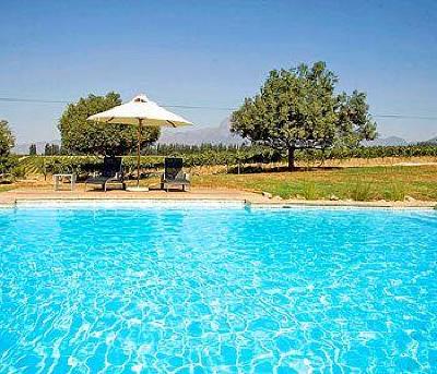 фото отеля Paddabult Country House and Self Catering Cottages Paarl