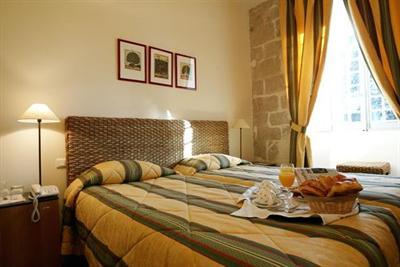 фото отеля Hotel Le Couvent Royal Saint-Maximin–la-Sainte-Baume