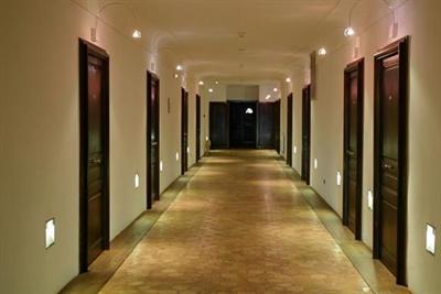 фото отеля Hotel Le Couvent Royal Saint-Maximin–la-Sainte-Baume