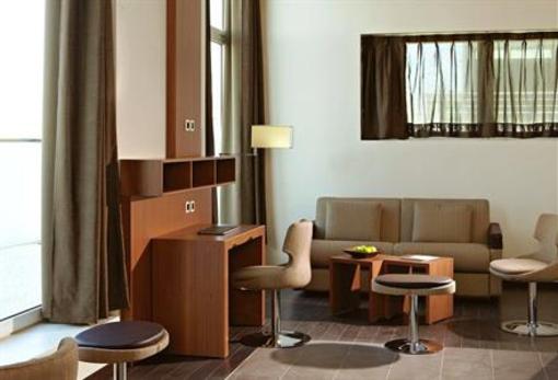 фото отеля Park & Suites Elegance Grenoble