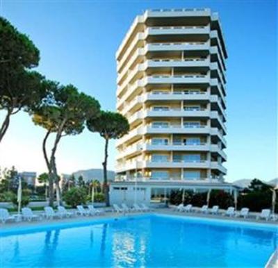 фото отеля Hotel Torre Del Sole Terracina