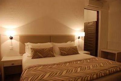 фото отеля Auberge Les 3 Barbus Hotel Generargues