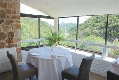 фото отеля Auberge Les 3 Barbus Hotel Generargues