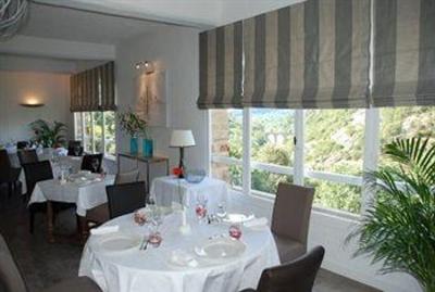 фото отеля Auberge Les 3 Barbus Hotel Generargues