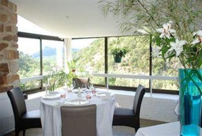 фото отеля Auberge Les 3 Barbus Hotel Generargues