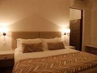 Auberge Les 3 Barbus Hotel Generargues