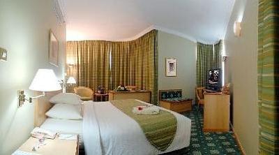фото отеля Grand Continental Flamingo Hotel Abu Dhabi